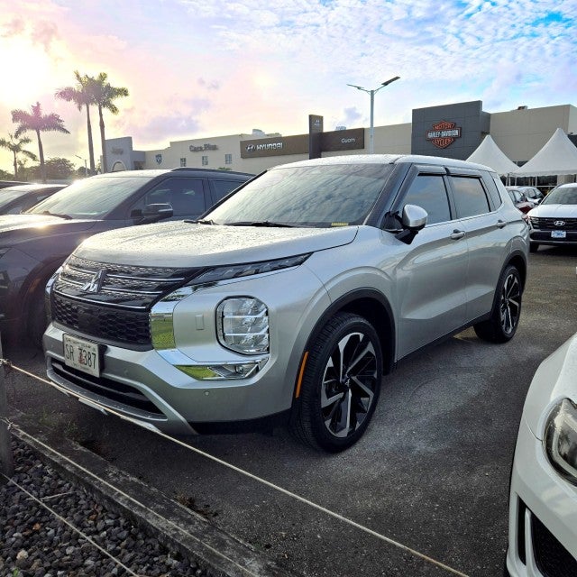 2024 Mitsubishi Outlander SE Black Edition